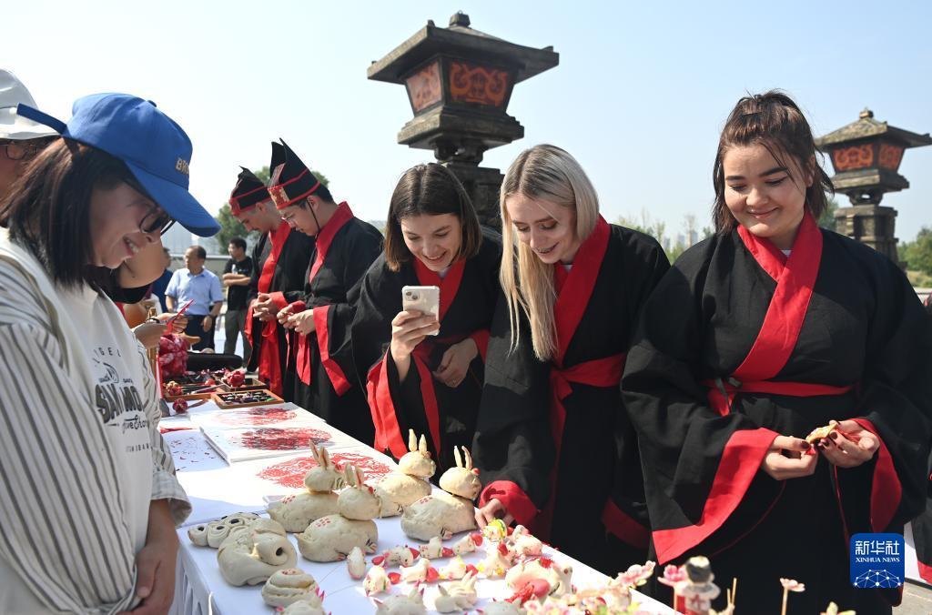 免费送金币棋牌